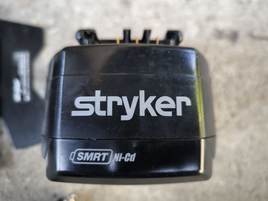 АКБ 24V з зарядним пристроєм Stryker
