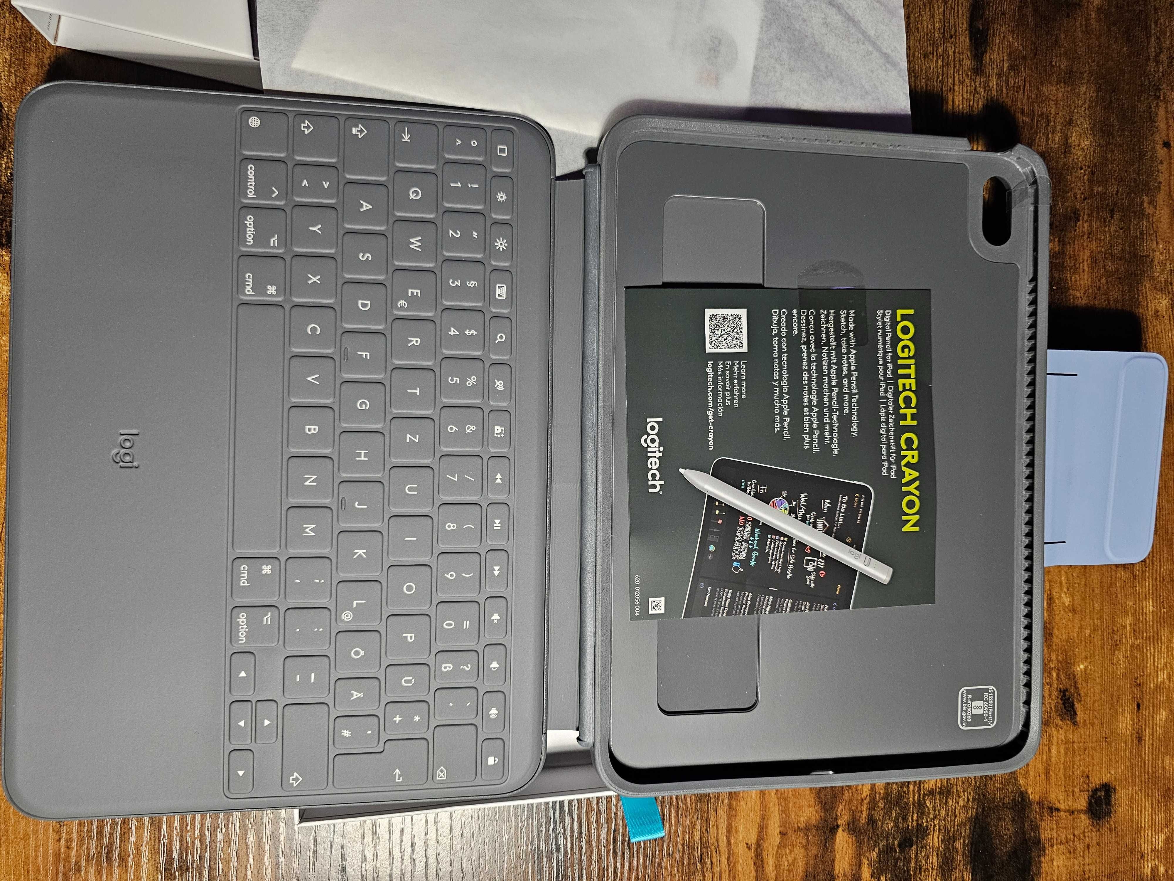 Etui Logitech Rugged Folio do iPada 10. generacji