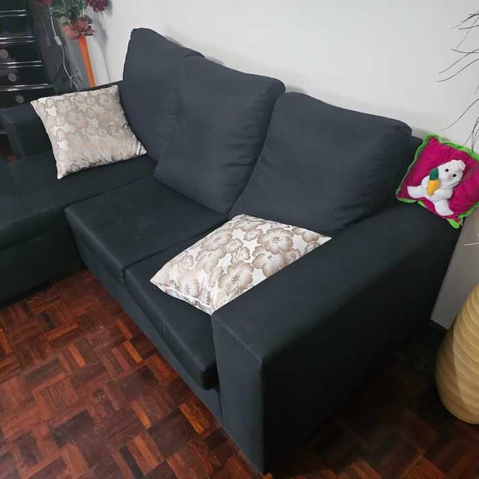 Sofa preto para venda