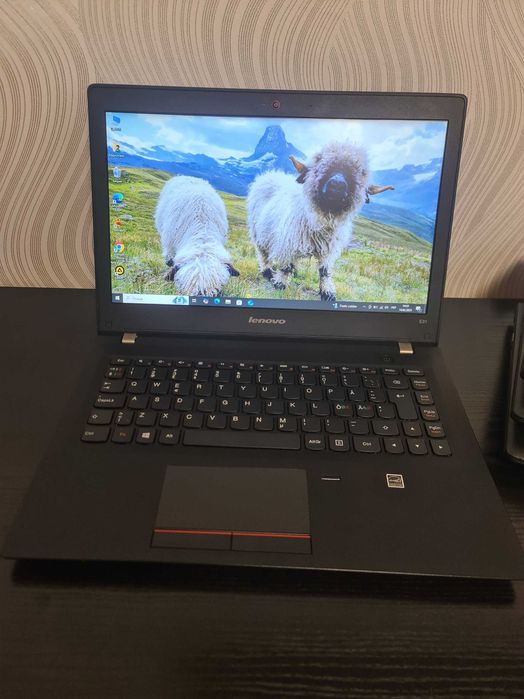 Ноутбук Lenovo E31-70 13.3” HD/i3-5005U/8GB/SSD240GB/Win10