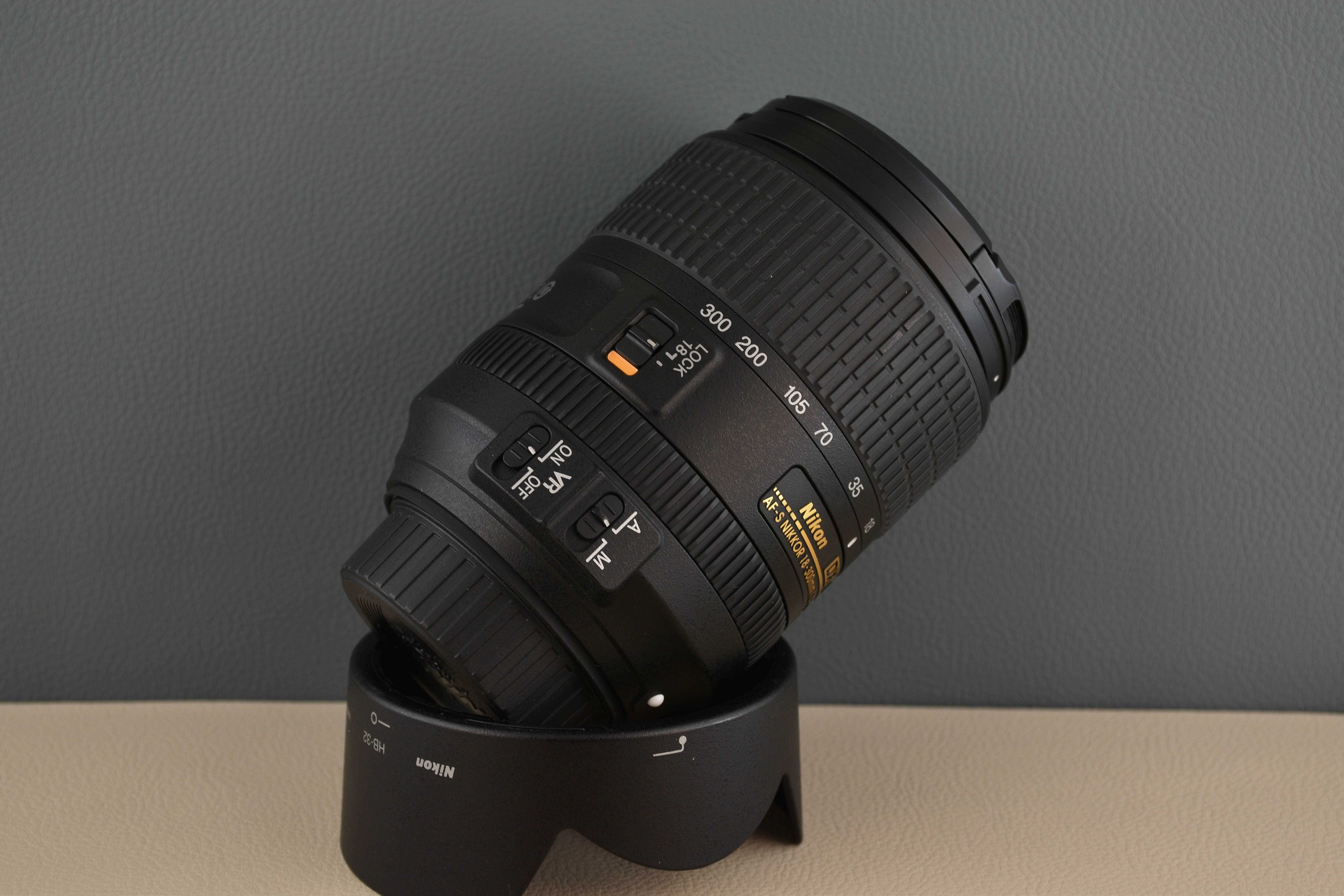 Nikon Nikkor AF-S 18-300mm f3.5-6.3g VR (Нікон 18-300мм)