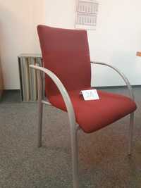 Krzesła biurowe czerwone