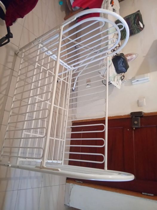 Berço para bebé segunda mão