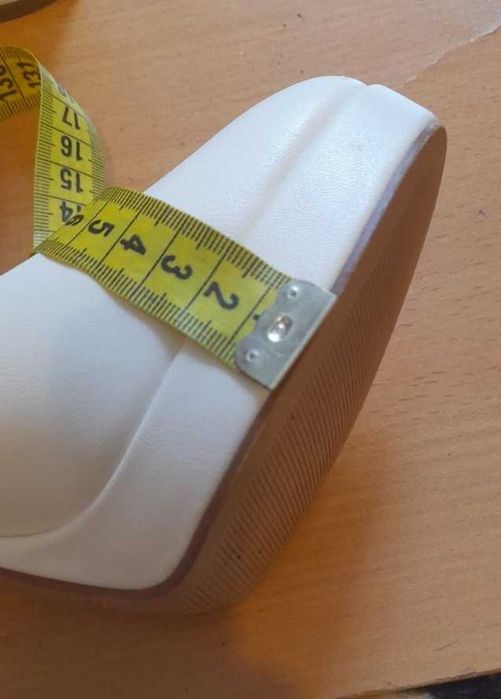 Туфлі для випускного свята, вихідні