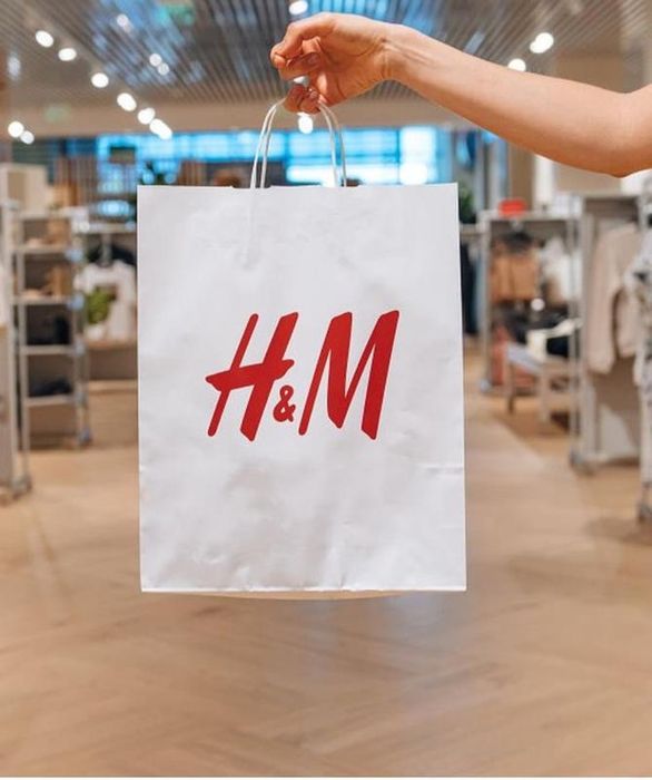 Пакет жіночих речей