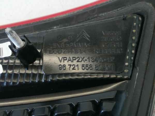 Farolim esquerdo CITROËN C4 II (B7)