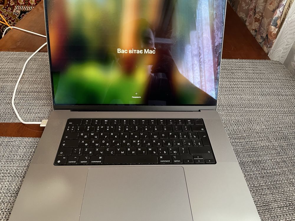 Apple MacBook Pro 16″ M1 Pro 32Gb RAM, 512 Gb 2021р space gray