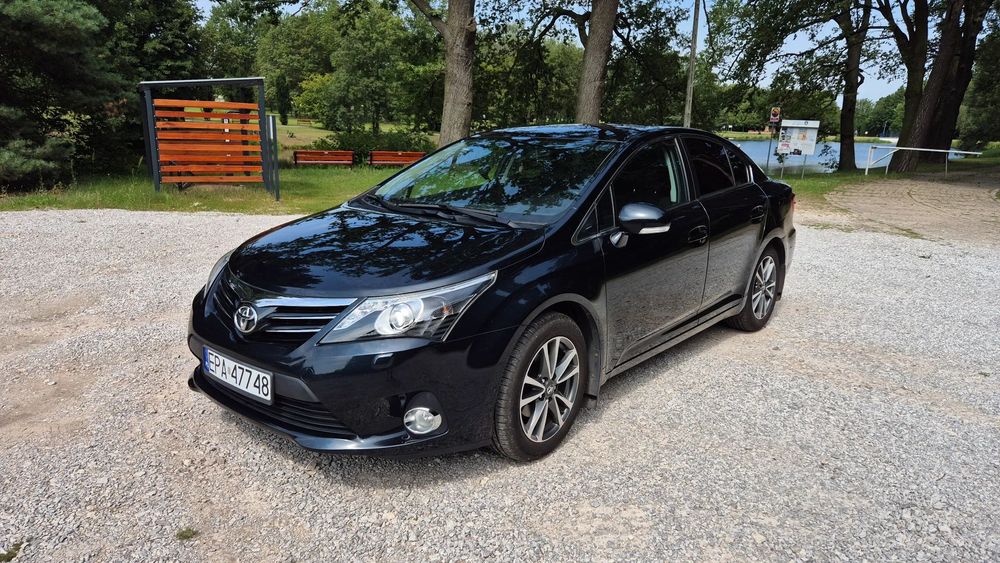 Toyota Avensis Doskonały stan, CVT, pewna historia