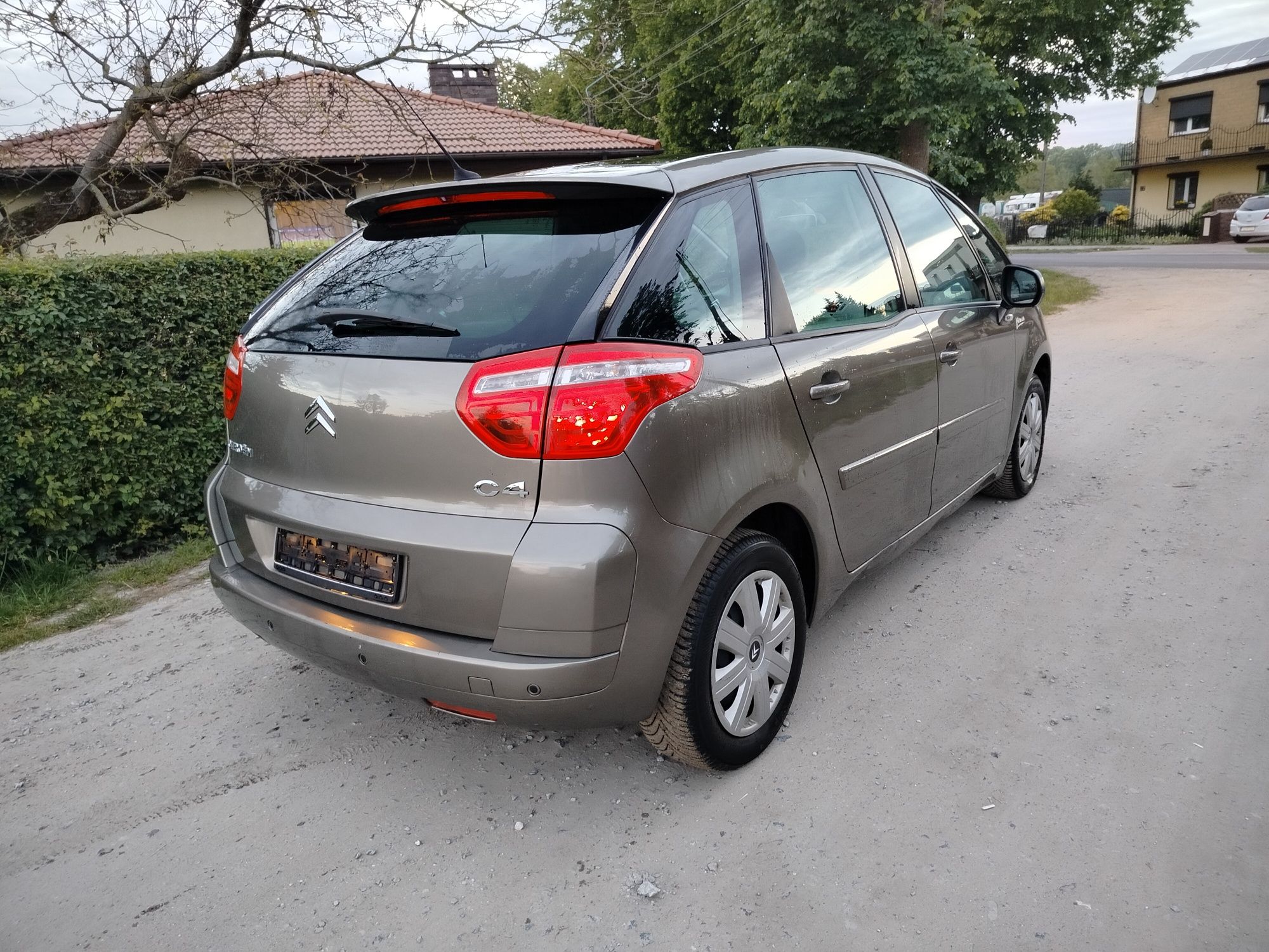 Citroen C4 Picasso 1.6  Beznyna