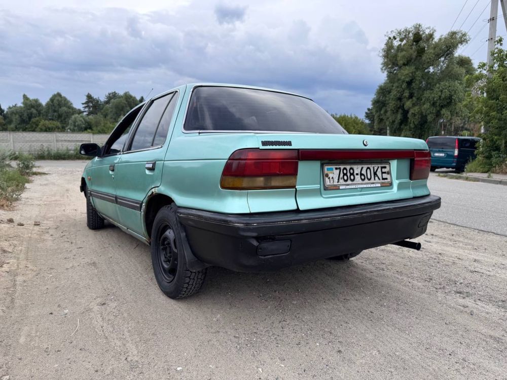 Продам Мицубиси Ланцер 1.5