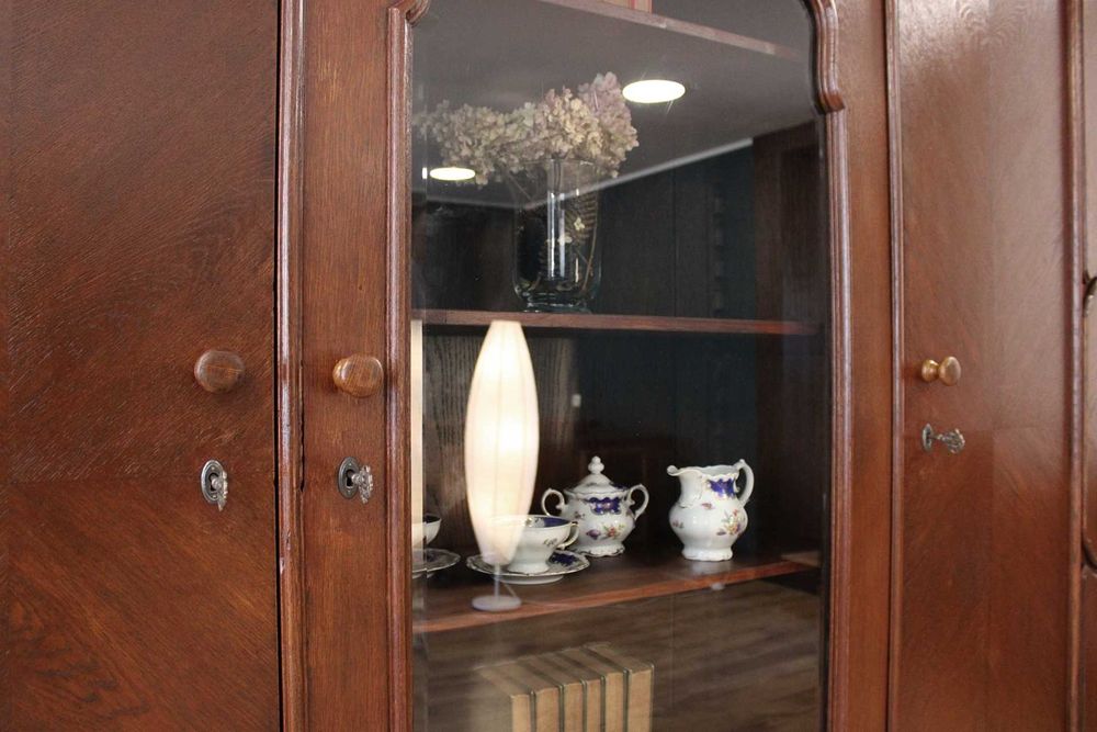 tradycyjna biblioteka międzywojenna 082304