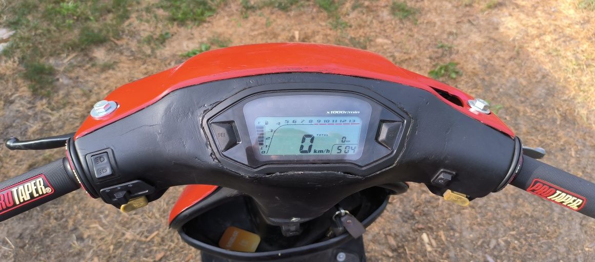 Honda dio af 34 (castom)