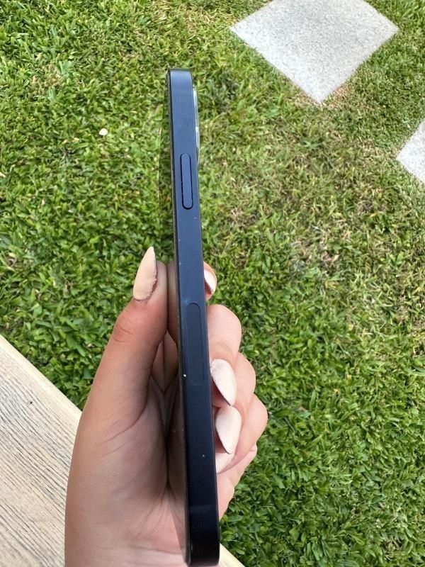 Iphone 12 64GB com capas