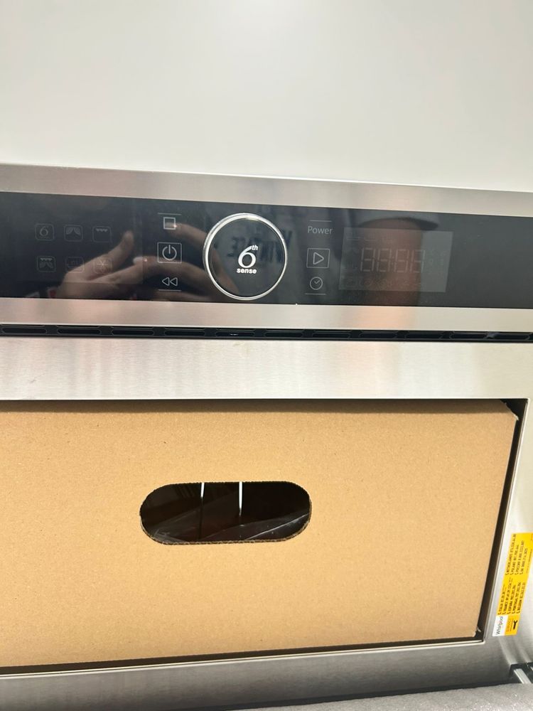 Micro-ondas embutido Whirlpool AMW 731 IX – novo, sem uso
