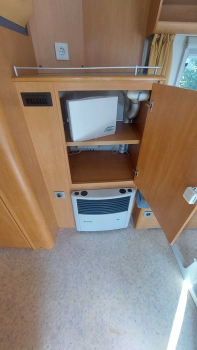 Caravana Knaus Eifelland 520 com documentos