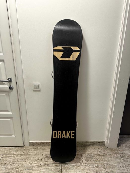 Сноуборд Drake Green Battle 162 + кріплення