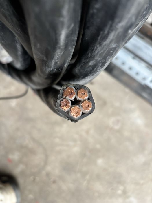 Кабель ВВГнг 5*25!