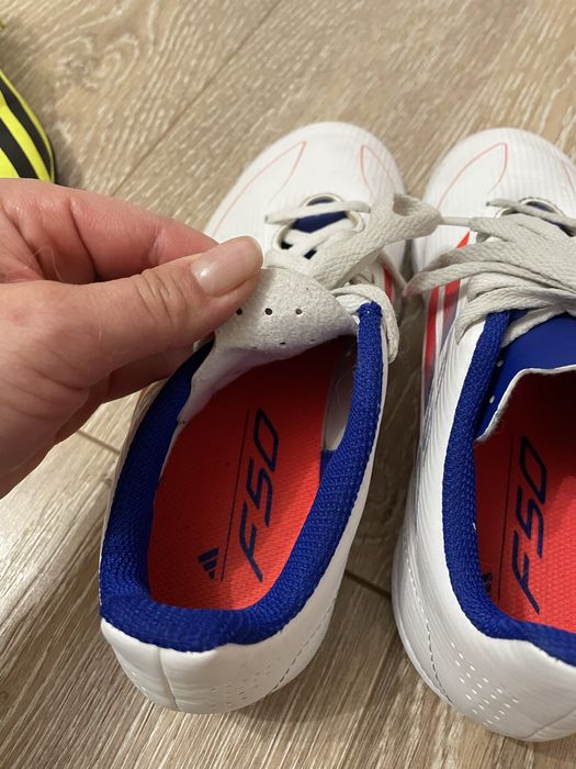 Футзалки adidas 35,5 розмір
