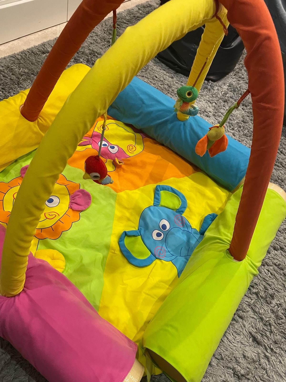 Parque infantil para bebés