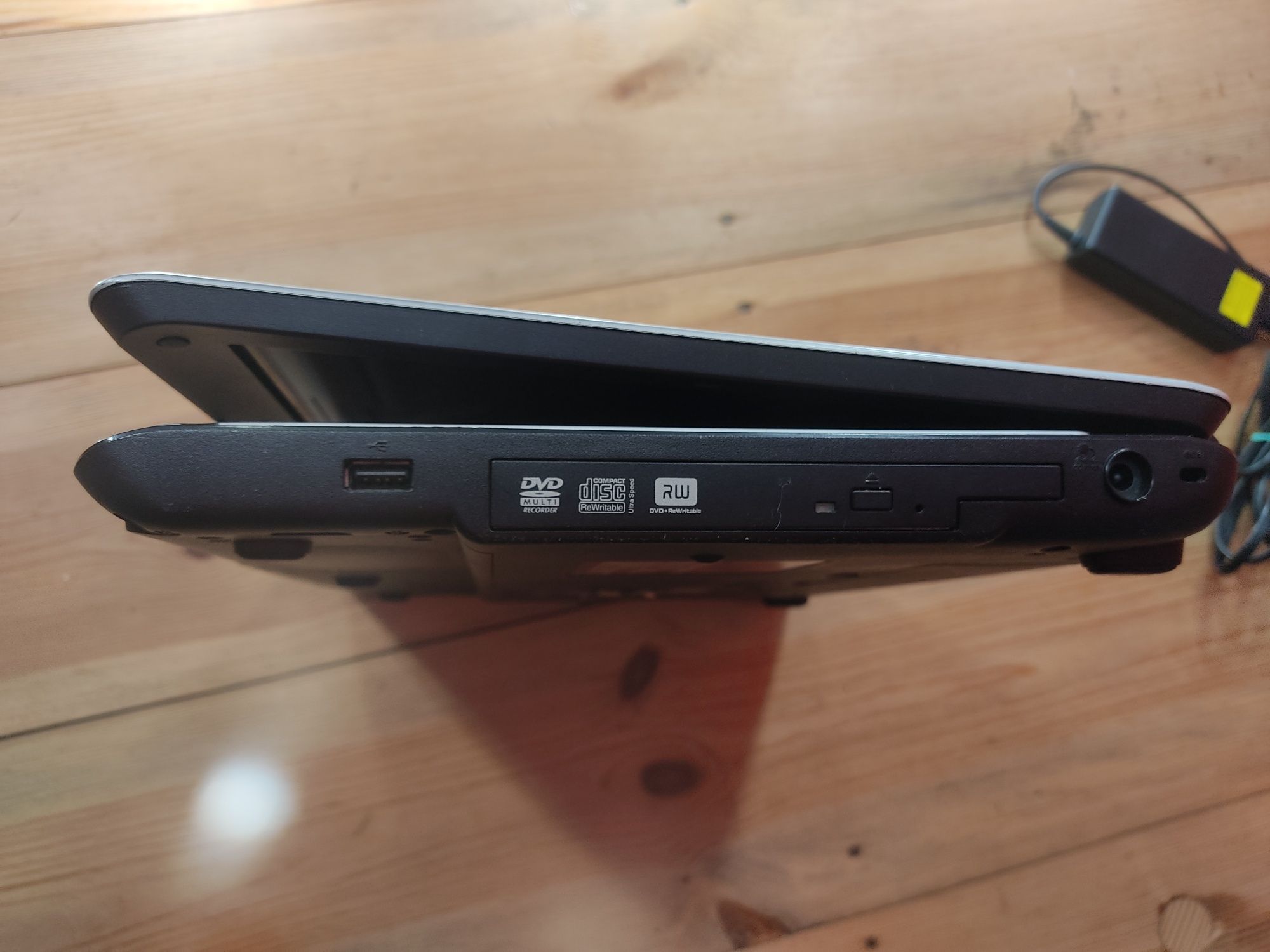 Toshiba Satellite L305d S5974