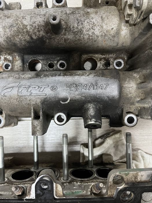 Гбц 1.6mjet 1.6 mjet пенал розпредвалів fiat doblo 55247047 55212117