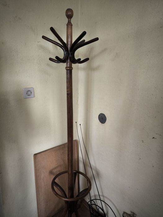 Stare meble drewniane