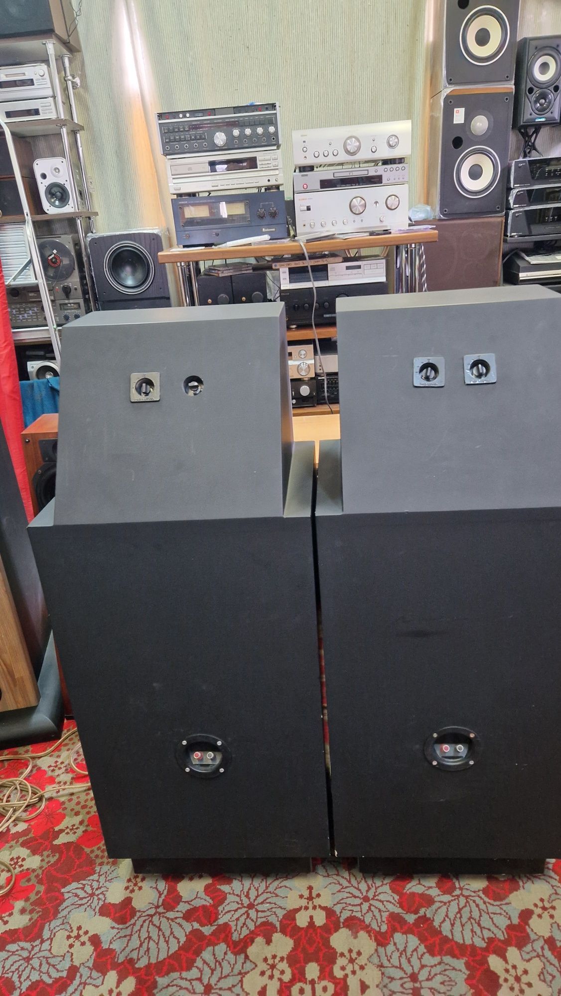 Акустична система Revox Symbol B