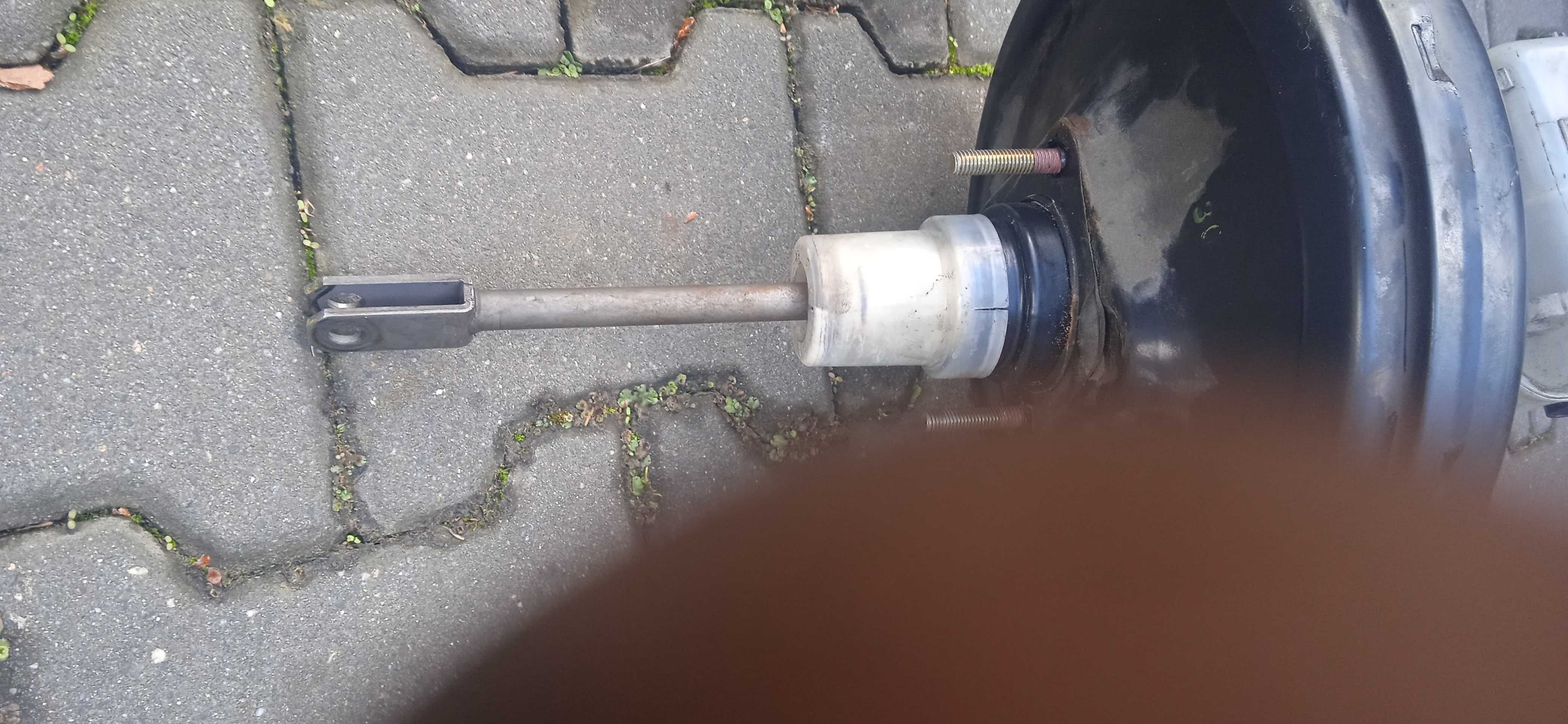 Serwo hamulcowe Zafira A