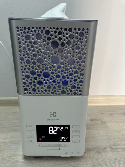 Зволожувач повітря Electrolux YOGAhealthline