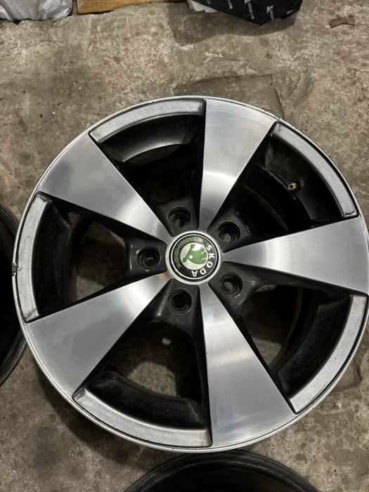 Диски r 15 в доброму стані