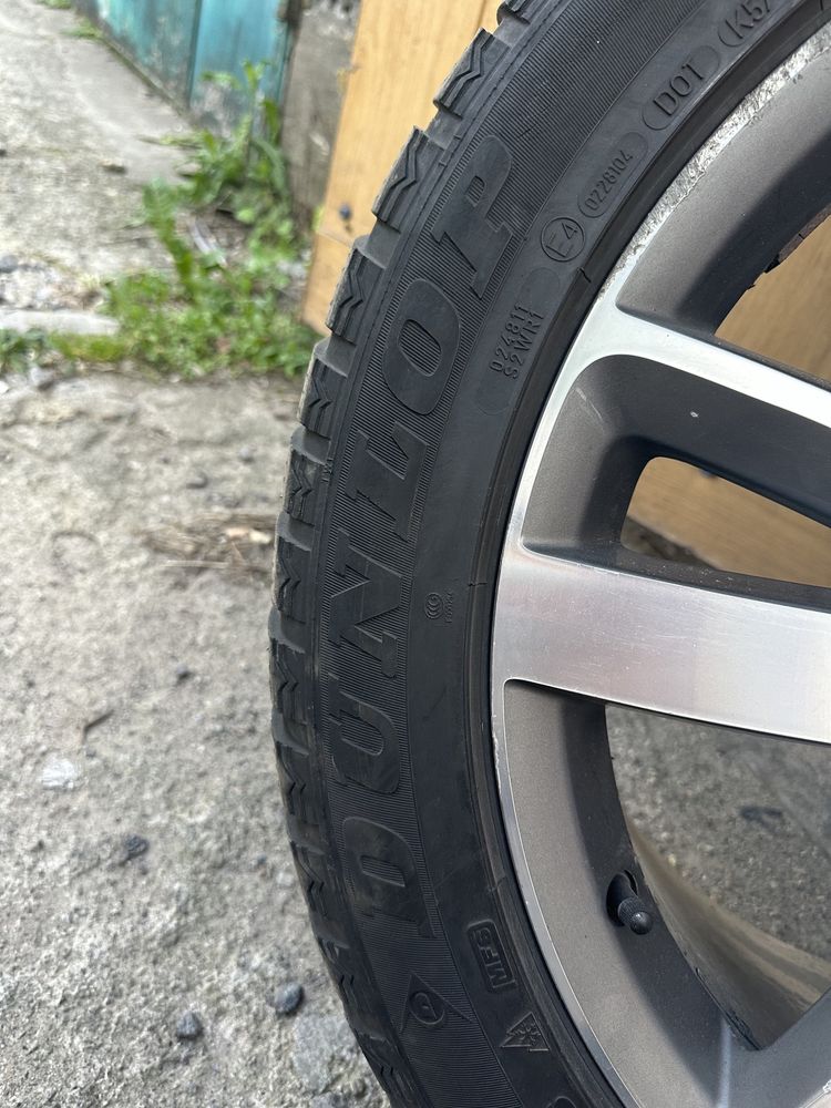 Dunlop grandtrack 275/45 r20 зима