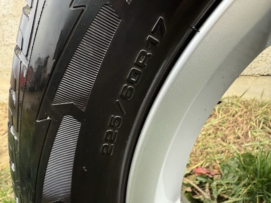 225/60 r17 шини з дисками 5*112 на VW