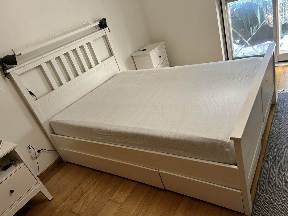 Cama casal (IKEA HEMNES - 140x200 )