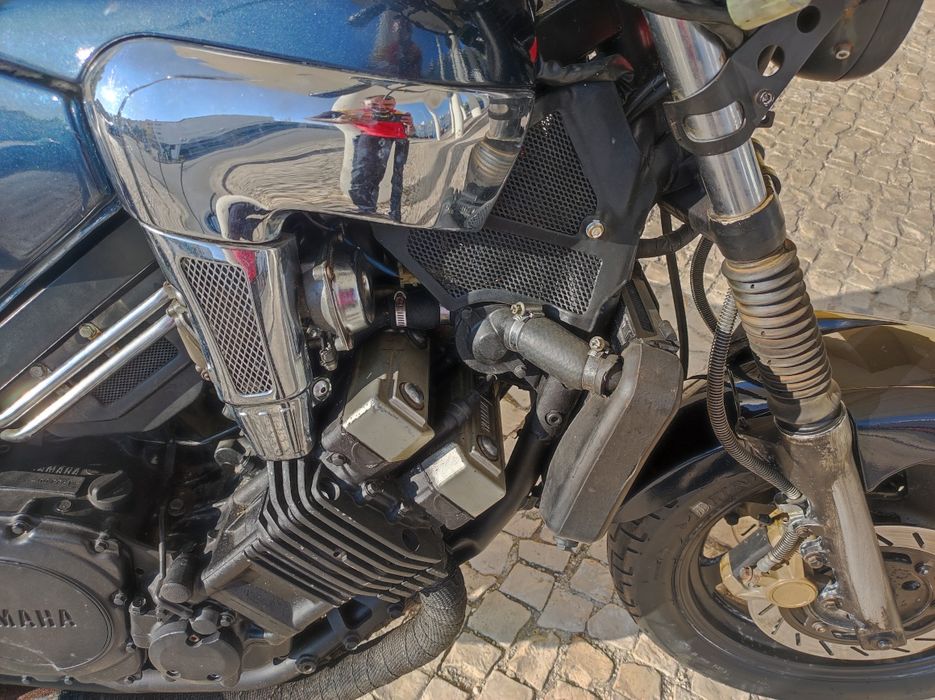 Yamaha FZX 750cc 96
