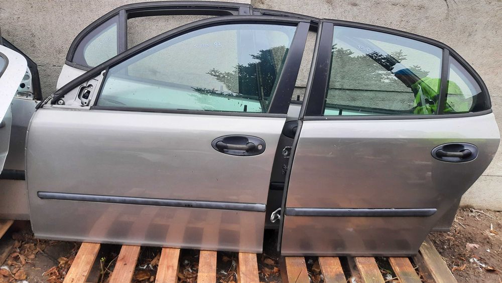 lak. 279 SAAB 9-3 II 93 drzwi kompletne przednie lub tylne lewe