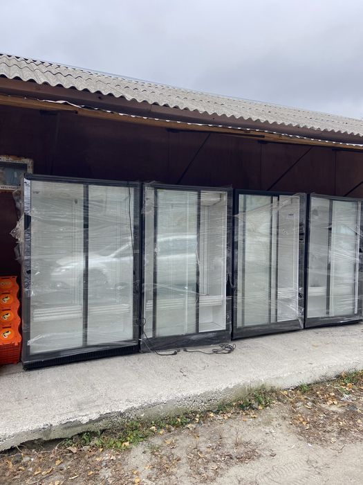 Холдильник в магазин Холодильна шафа Вітрина б/у недорого