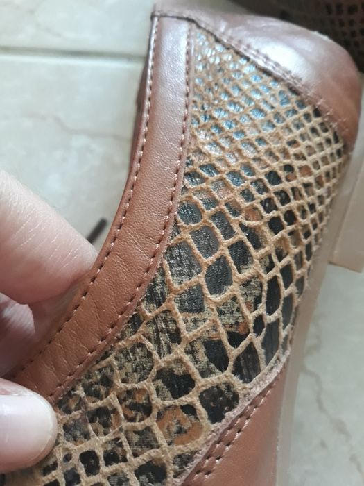 Sapatos Mulher Castanhos