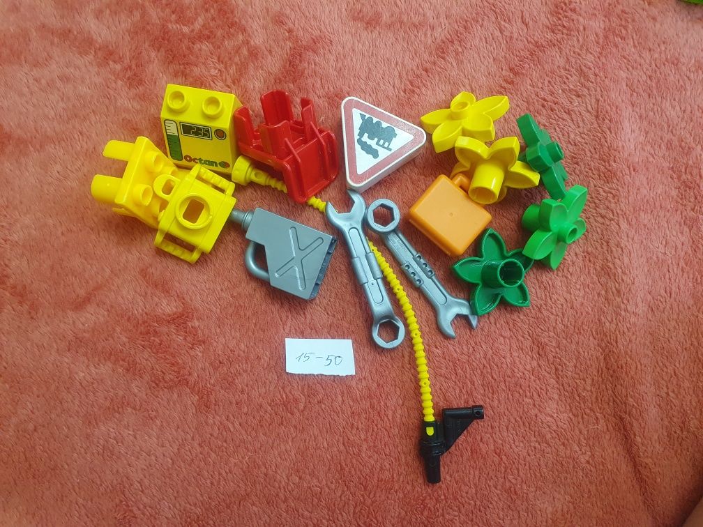 Lego duplo запчасти, детали, кубики, человечки.