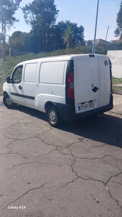 Faço frete por toda evora