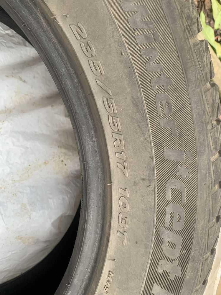 зимові шини Hankook Winter I*Cept iZ2 W616 235/55 R17 103T