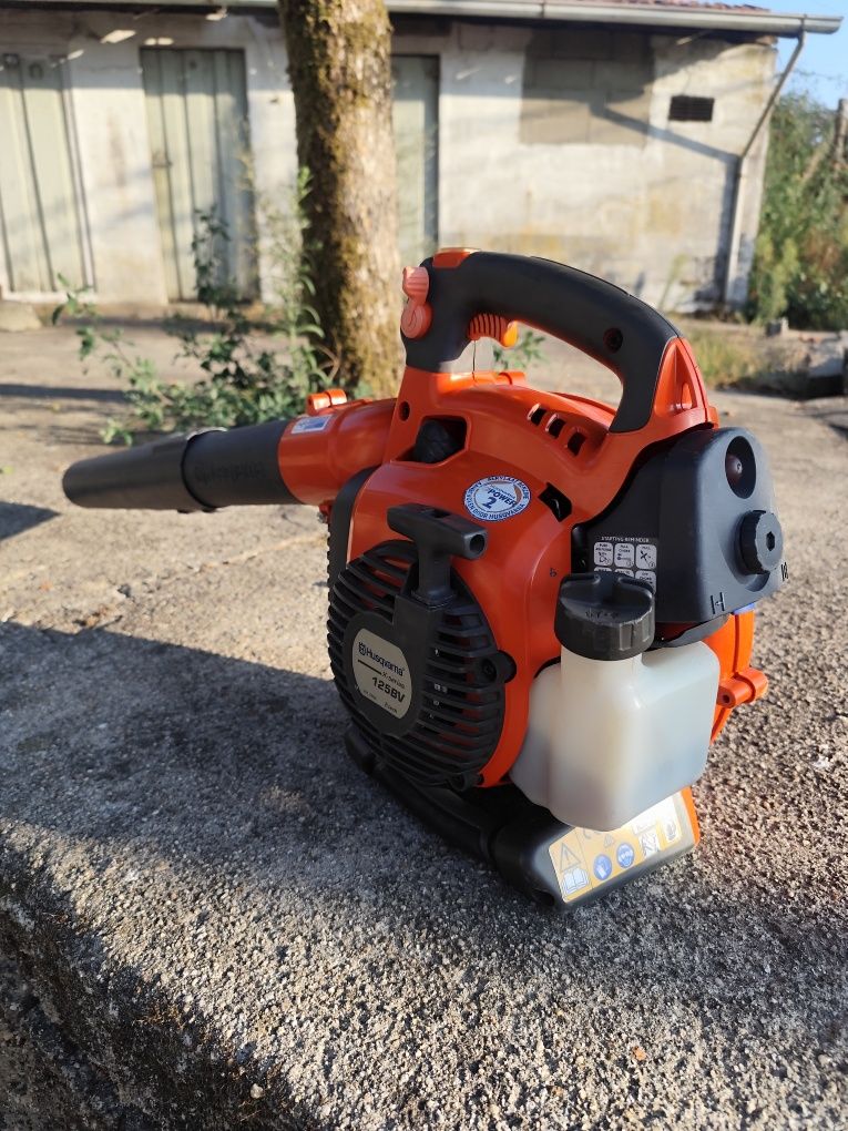 Soprador Husqvarna 125 bvx como novo