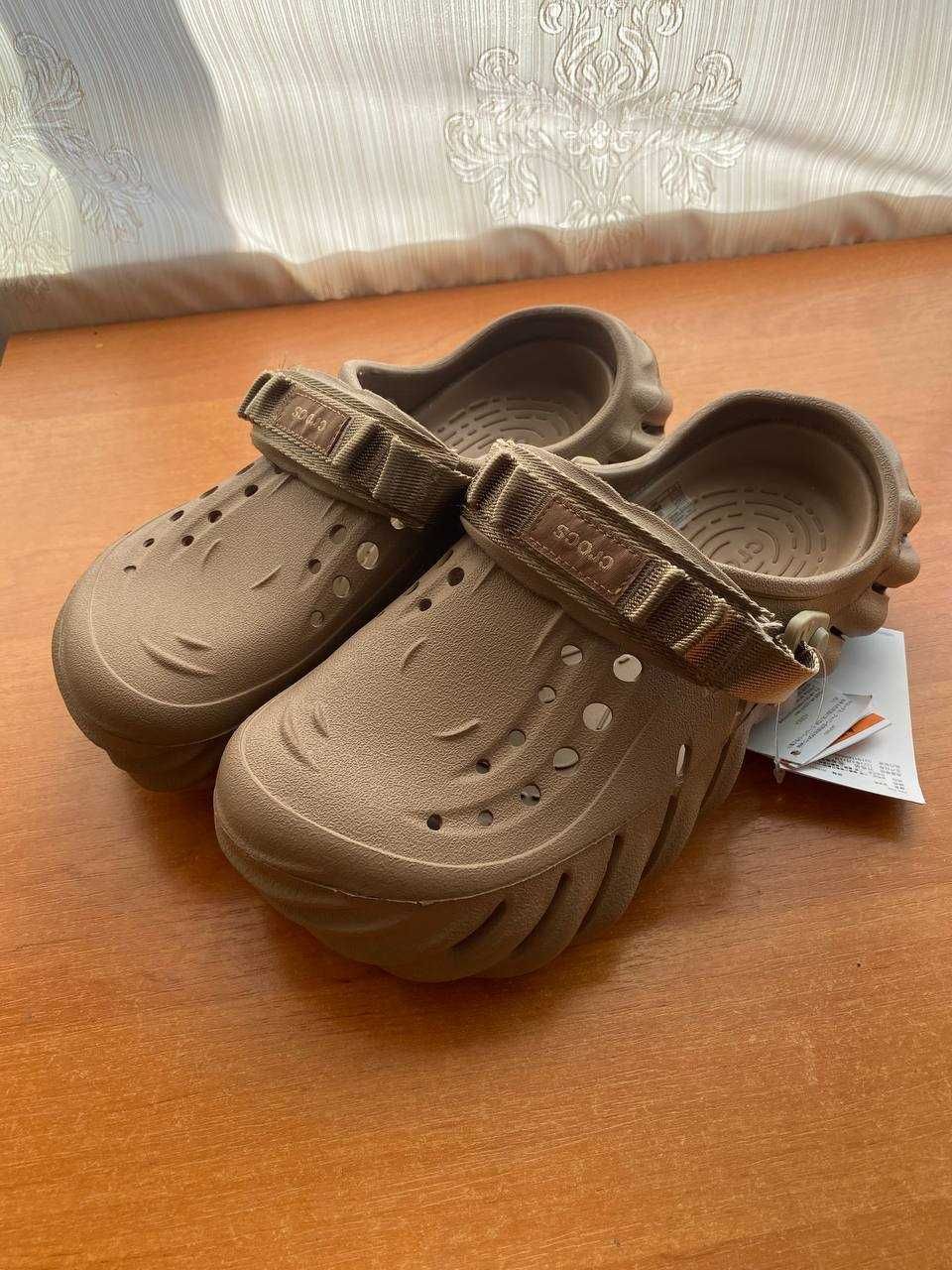 Шльопанці Crocs Echo Clog. Крокси/Кроксы/Крокс