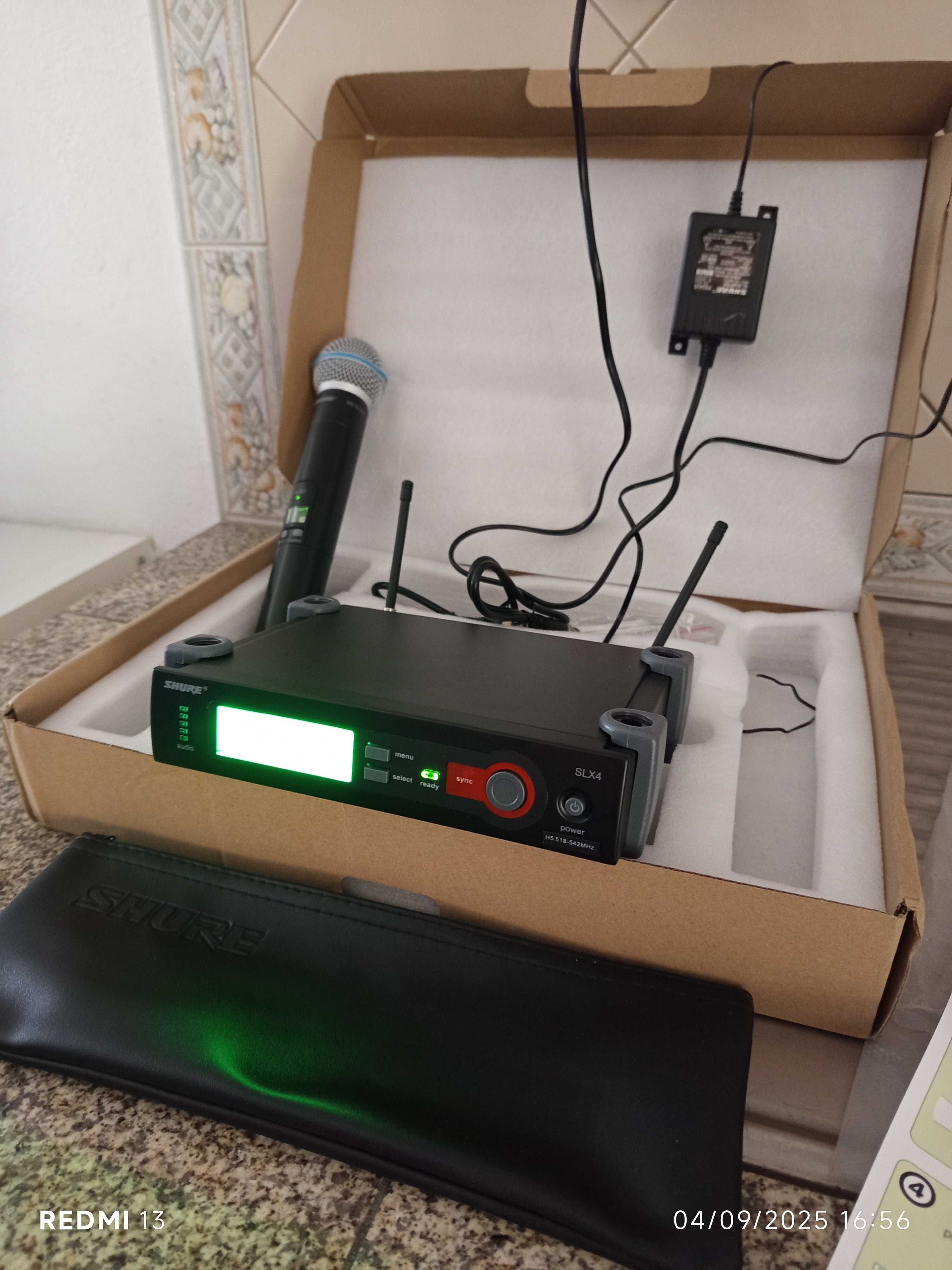 Micro sem fio SHURE SLX4