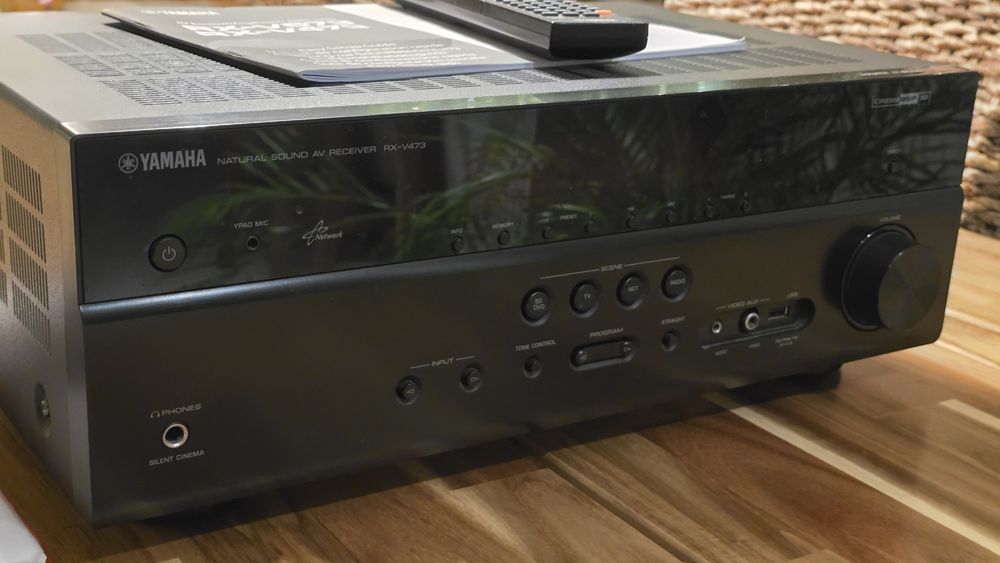 Amplituner YAMAHA RX-V473 - czarny  - zadbany