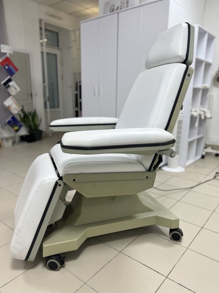 Косметологическая кушетка bionic triflex 5 для косметологии мед
