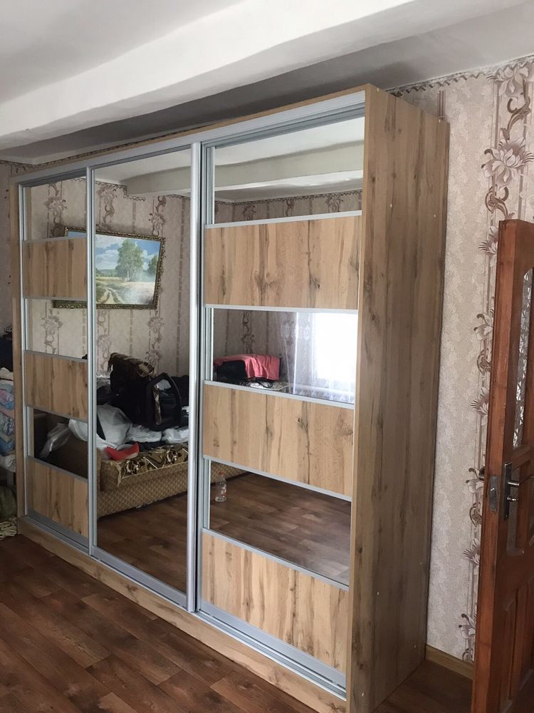 Меблі (Кухні,Шафи Купе на замовлення)Фурнітура.