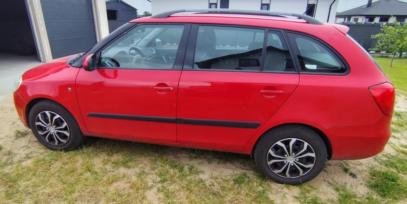 Skoda Fabia II kombi 1.6 16v 2009 benzyna łańcuch rozrządu