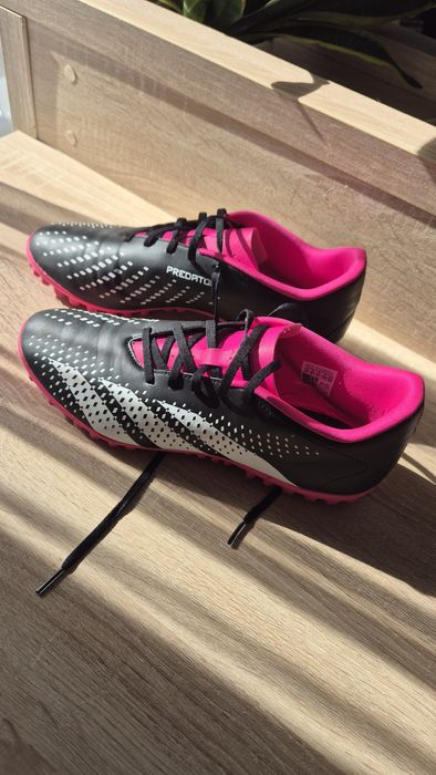 Buty piłkarskie adidas turfy