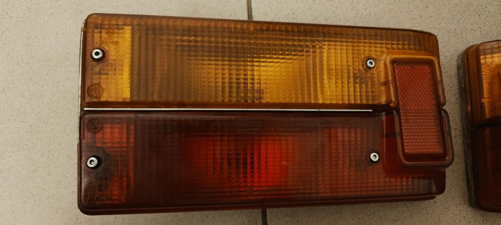 Lampy,dwie sztuki.