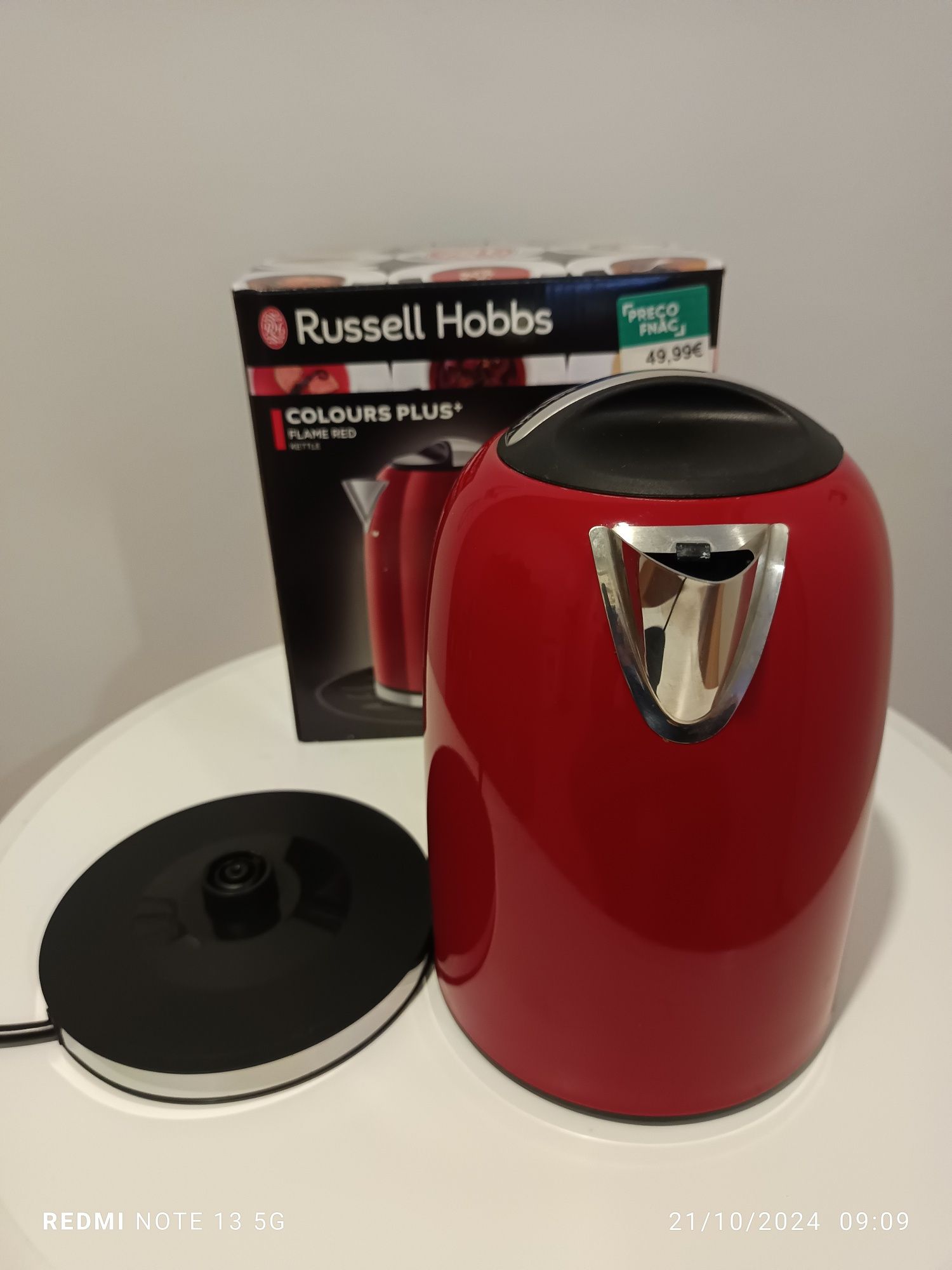 Chaleira Russell Hobbs